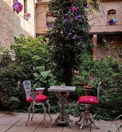Il Giardino Segreto Apartment Ferrara Luaran gambar