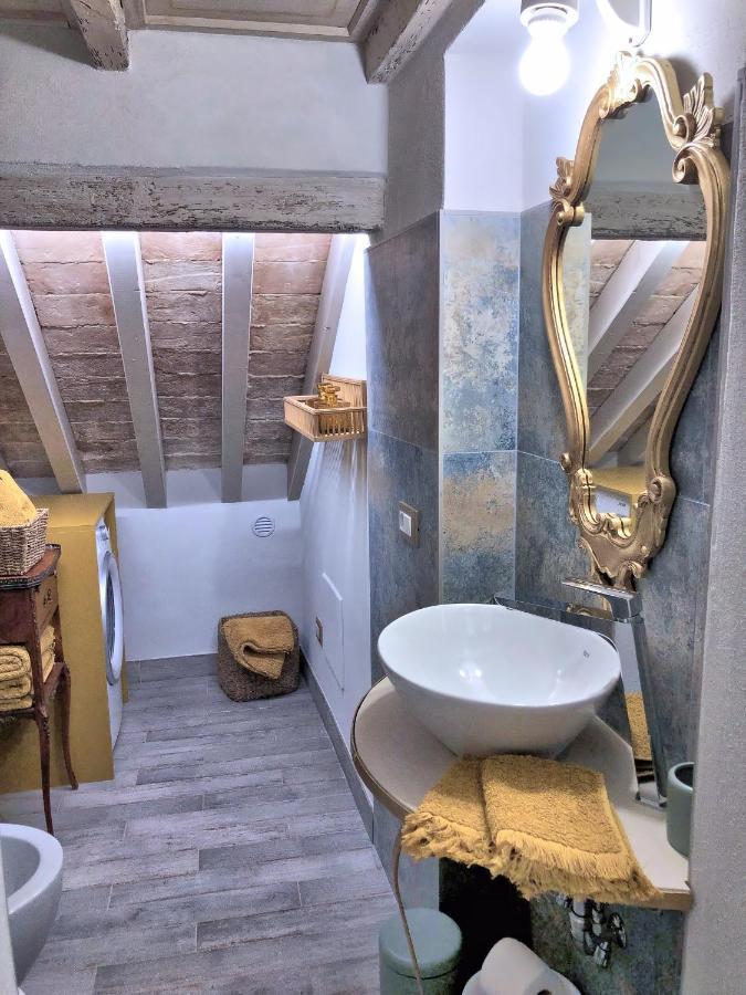Il Giardino Segreto Apartment Ferrara Luaran gambar