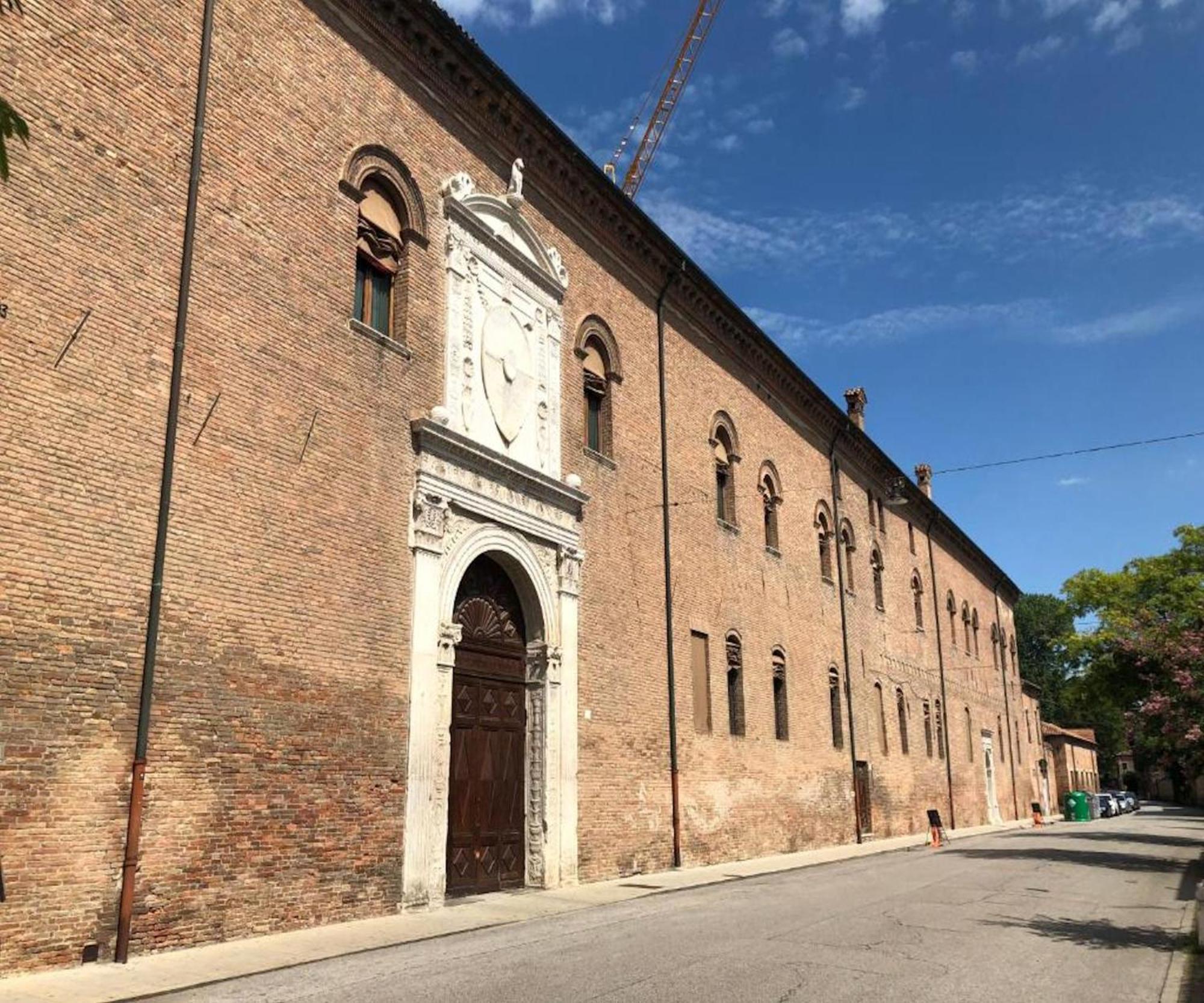 Il Giardino Segreto Apartment Ferrara Luaran gambar
